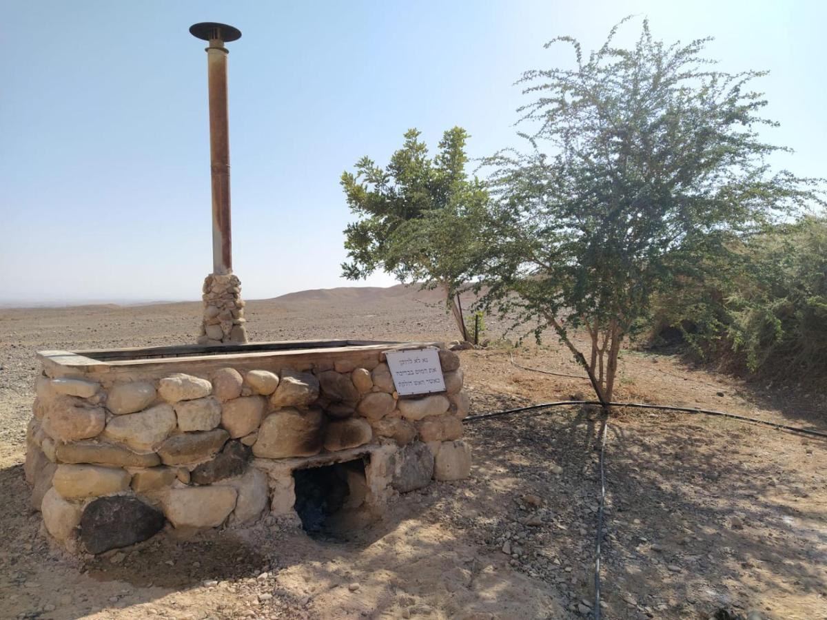 Desert Days Mud Cabin'S Resort Tzukim Esterno foto