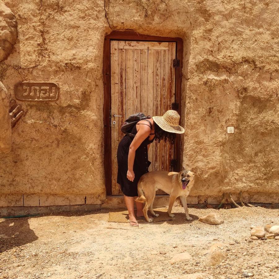 Desert Days Mud Cabin'S Resort Tzukim Esterno foto