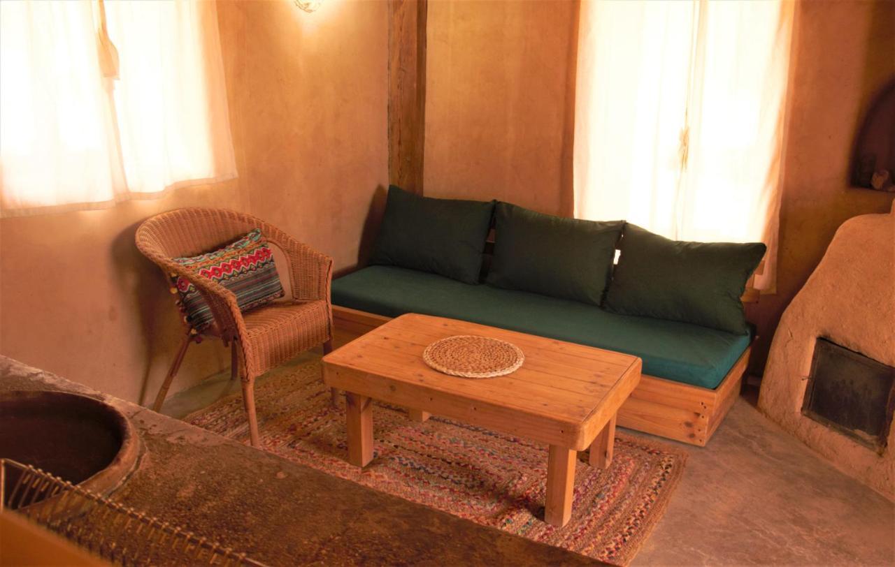 Desert Days Mud Cabin'S Resort Tzukim Esterno foto