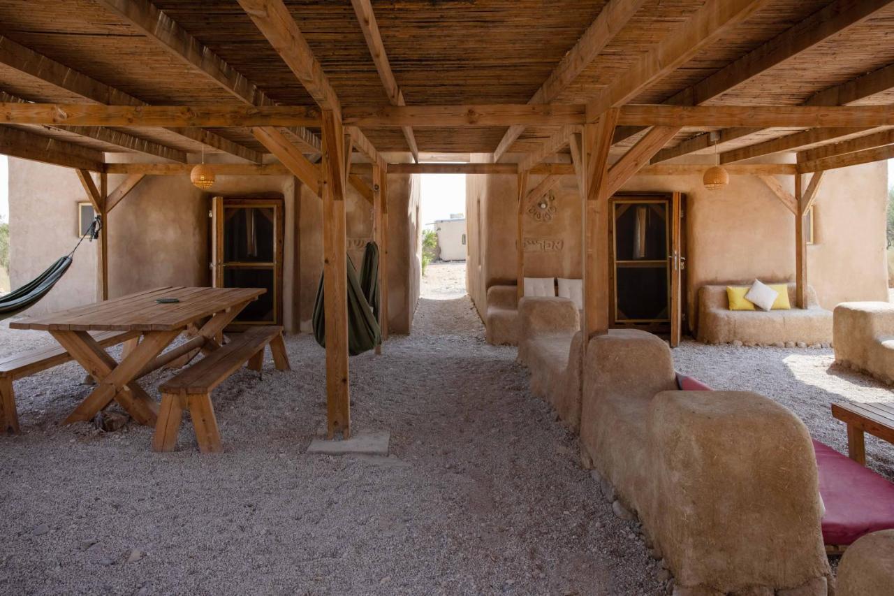 Desert Days Mud Cabin'S Resort Tzukim Esterno foto