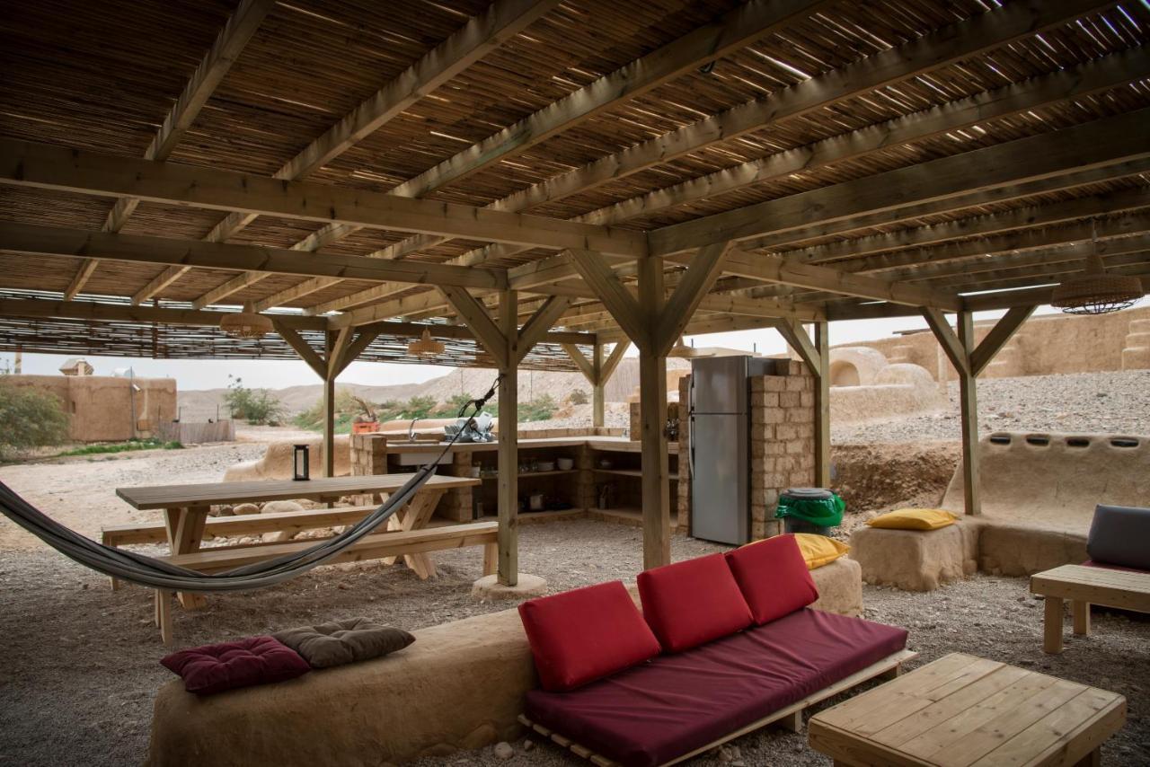 Desert Days Mud Cabin'S Resort Tzukim Esterno foto