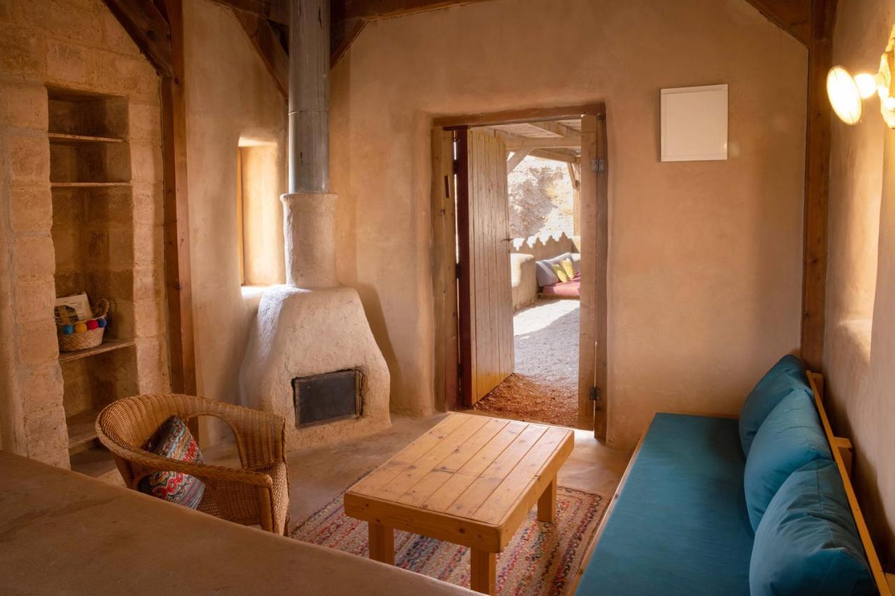 Desert Days Mud Cabin'S Resort Tzukim Esterno foto